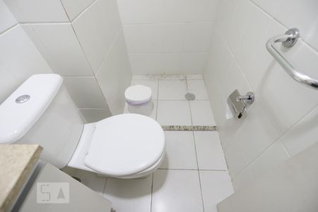 Apartamento à venda com 65m², 2 quartos e 1 vagaBanheiro Social