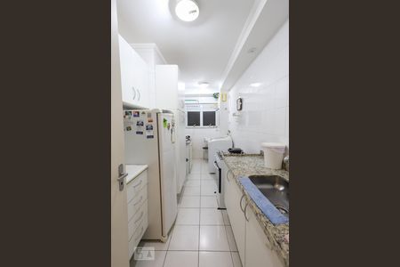 Apartamento à venda com 65m², 2 quartos e 1 vagaCozinha