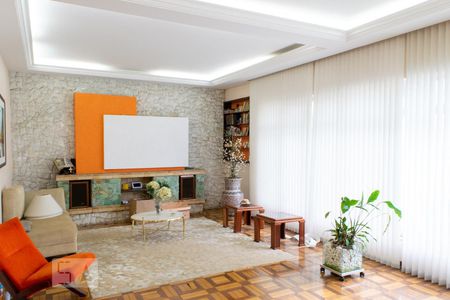 Sala de estar de casa à venda com 3 quartos, 200m² em Vila Ipojuca, São Paulo