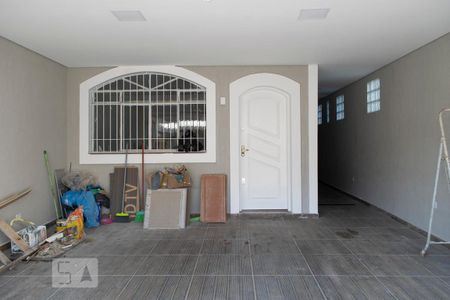 Casa à venda com 180m², 2 quartos e 2 vagasGARAGEM