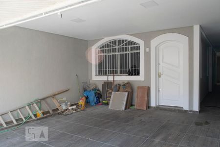 Casa à venda com 180m², 2 quartos e 2 vagasGARAGEM