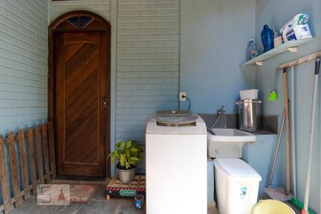 Casa à venda com 140m², 2 quartos e 20 vagasÁrea comum - Lavanderia