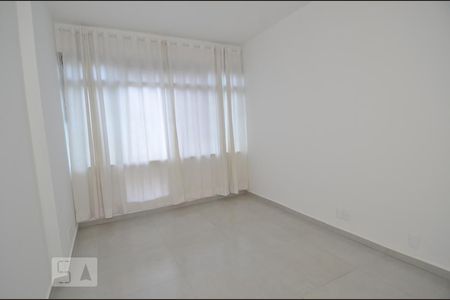 Quarto de apartamento à venda com 2 quartos, 60m² em Copacabana, Rio de Janeiro