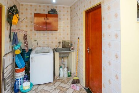 Casa à venda com 155m², 3 quartos e 2 vagasÁrea de serviço