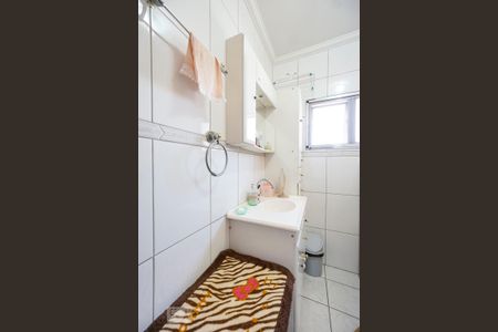 Casa à venda com 155m², 3 quartos e 2 vagasBanheiro social