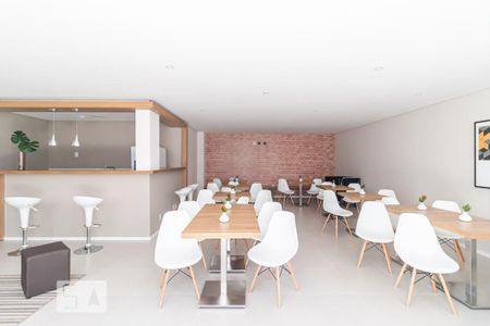 Apartamento à venda com 38m², 2 quartos e 1 vaga Apartamento à venda com 38m², 2 quartos e 1 vagaSalão de festas