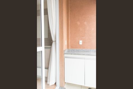 Apartamento para alugar com 59m², 2 quartos e 1 vagaVaranda