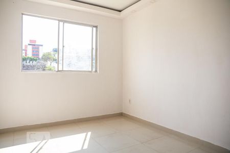 Sala de apartamento para alugar com 2 quartos, 49m² em Camargos, Belo Horizonte