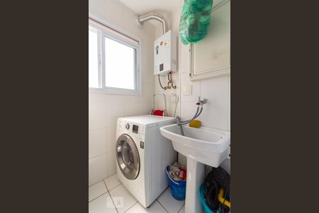 Apartamento à venda com 64m², 2 quartos e 1 vagaÁrea de Serviço