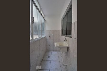 Apartamento para alugar com 58m², 2 quartos e 1 vagaÁrea de Serviço