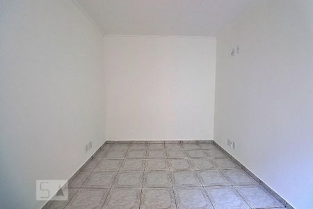 Quarto 2 de apartamento para alugar com 2 quartos, 58m² em Vila Humaitá, Santo André