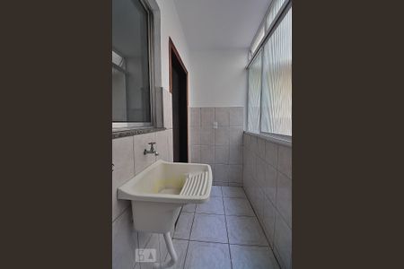 Apartamento para alugar com 58m², 2 quartos e 1 vagaÁrea de Serviço