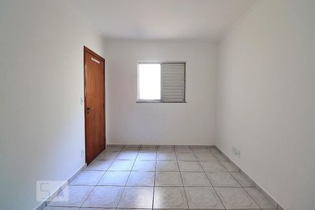 Quarto 2 de apartamento para alugar com 2 quartos, 58m² em Vila Humaitá, Santo André