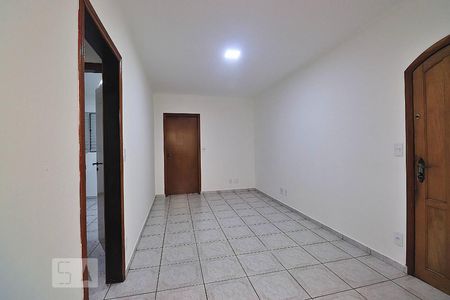 Quarto 1 de apartamento para alugar com 2 quartos, 61m² em Vila Humaitá, Santo André