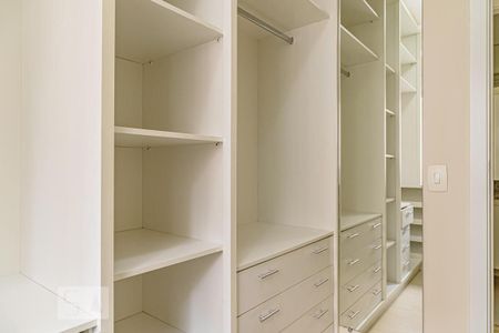 Apartamento para alugar com 57m², 1 quarto e 1 vagaCloset