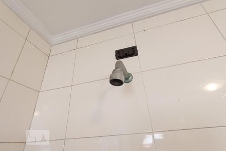 Casa de condomínio à venda com 420m², 4 quartos e 4 vagas Casa de condomínio à venda com 420m², 4 quartos e 4 vagasDetalhe banheiro da suíte 4 - Chuveiro