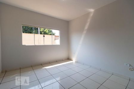 Suíte de casa para alugar com 3 quartos, 120m² em Residencial Recanto do Bosque, Goiânia