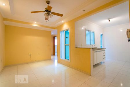 Sala de apartamento para alugar com 2 quartos, 56m² em Vila Bela Vista, Santo André