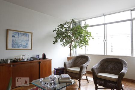 Sala de apartamento à venda com 3 quartos, 137m² em Pinheiros, São Paulo