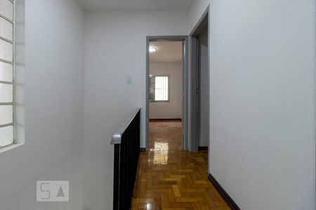 Corredor de casa para alugar com 3 quartos, 210m² em Planalto Paulista, São Paulo