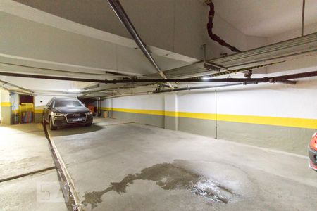 Apartamento à venda com 60m², 2 quartos e 1 vaga Apartamento à venda com 60m², 2 quartos e 1 vagaGaragem