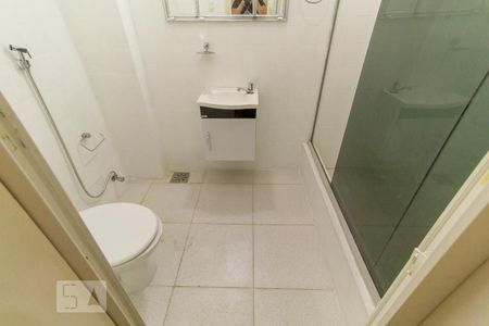 Apartamento à venda com 60m², 2 quartos e 1 vaga Apartamento à venda com 60m², 2 quartos e 1 vagaBanheiro Social