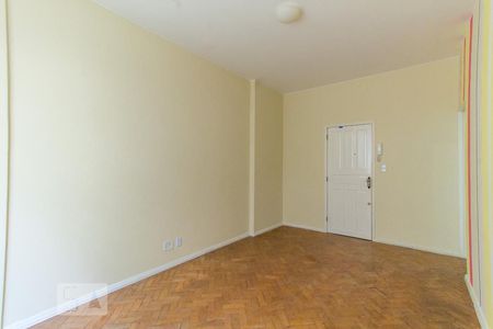 Apartamento à venda com 60m², 2 quartos e 1 vaga Apartamento à venda com 60m², 2 quartos e 1 vagaSala