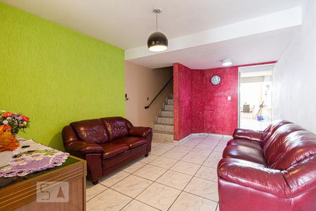 Sala de casa de condomínio à venda com 3 quartos, 120m² em Jardim Cirino, Osasco