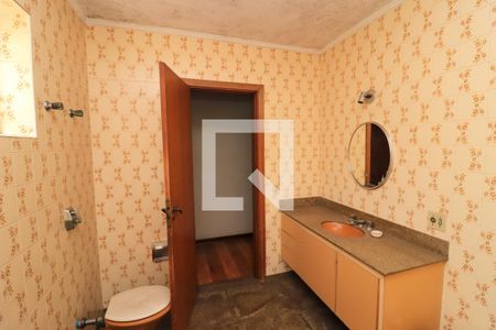 Casa para alugar com 550m², 3 quartos e 4 vagasBanheiro da Suíte 2