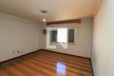 Casa para alugar com 550m², 3 quartos e 4 vagasQuarto 2 - Suíte
