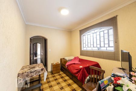 Casa à venda com 220m², 5 quartos e 2 vagasSuite