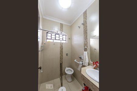 Casa à venda com 220m², 5 quartos e 2 vagasBanheiro Suite