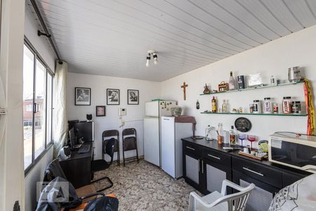 Casa à venda com 220m², 5 quartos e 2 vagasQuarto de Serviço