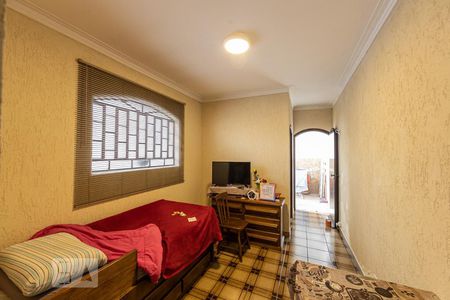 Casa à venda com 220m², 5 quartos e 2 vagasSuite