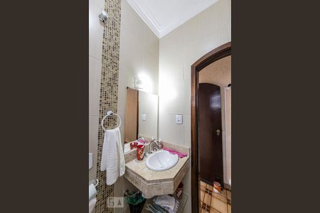 Casa à venda com 220m², 5 quartos e 2 vagasBanheiro Suite