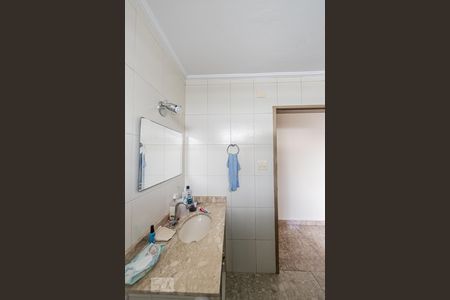 Casa à venda com 220m², 5 quartos e 2 vagasBanheiro Social