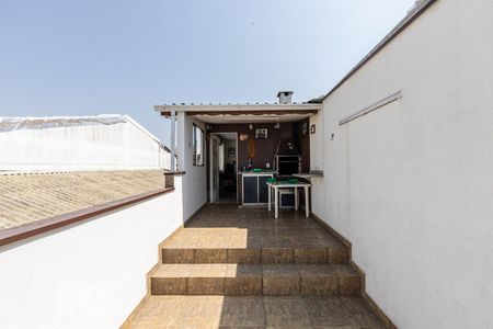 Casa à venda com 220m², 5 quartos e 2 vagasÁrea comum - Churrasqueira