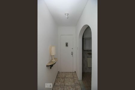 Corredor da Entrada de apartamento para alugar com 1 quarto, 40m² em Glória, Rio de Janeiro