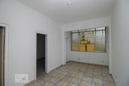 Sala de apartamento para alugar com 1 quarto, 40m² em Glória, Rio de Janeiro
