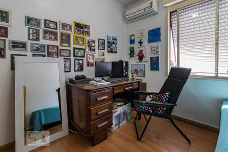 Dormitório2 de apartamento à venda com 3 quartos, 137m² em Jardim Botânico, Porto Alegre