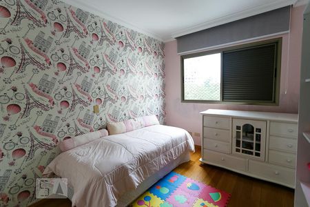 Apartamento à venda com 165m², 3 quartos e 3 vagas Apartamento à venda com 165m², 3 quartos e 3 vagassuíte 2