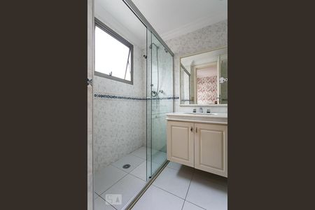 Apartamento à venda com 165m², 3 quartos e 3 vagas Apartamento à venda com 165m², 3 quartos e 3 vagasBanheiro da Suíte 2