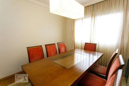 Apartamento à venda com 165m², 3 quartos e 3 vagas Apartamento à venda com 165m², 3 quartos e 3 vagassala 3