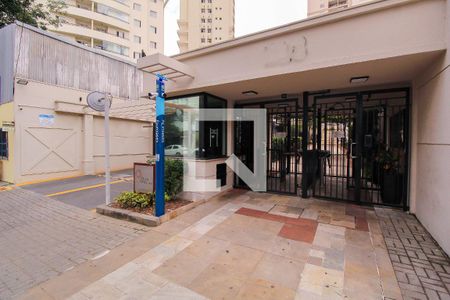 Apartamento à venda com 85m², 3 quartos e 2 vagasFachada