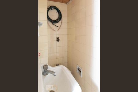 Apartamento para alugar com 68m², 2 quartos e 1 vagaBanheiro de Serviço