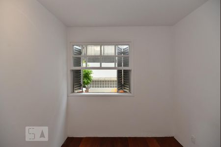 Quarto 1 de apartamento para alugar com 2 quartos, 50m² em Perdizes, São Paulo