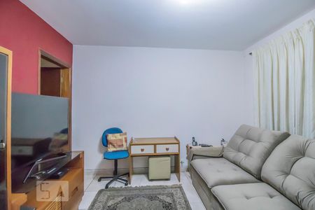 Sala de Estar de casa à venda com 2 quartos, 200m² em Mirandópolis, São Paulo