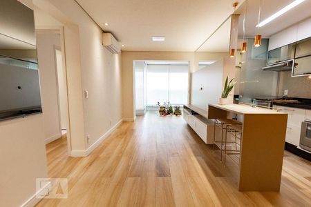 Sala de apartamento para alugar com 2 quartos, 69m² em Jardim Aeroporto, São Paulo