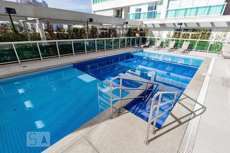 Apartamento para alugar com 69m², 2 quartos e 1 vagaÁrea Comum - Piscina Externa