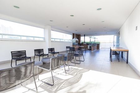 Apartamento para alugar com 69m², 2 quartos e 1 vagaÁrea Comum - Churrasqueira